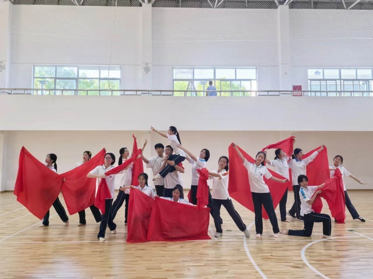 学生舞蹈排练
